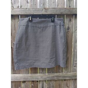 Lulu B Black & White Mini Skirt Sz 16